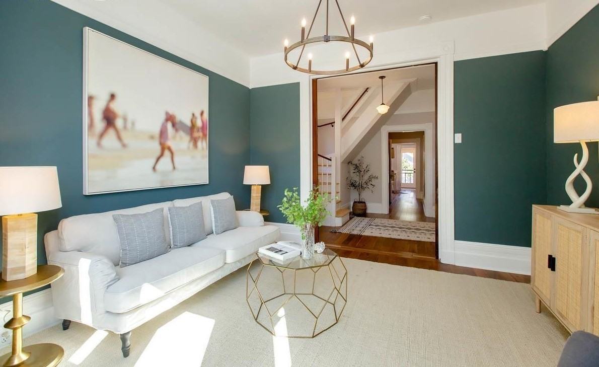 2253 Clinton Ave - Photo 5 of 12