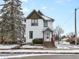 featured image of 2002 S 14th St Lowr