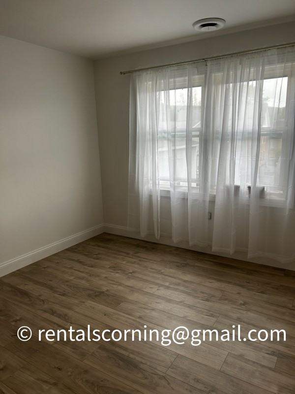 184 W Pulteney St #202 - Photo 4 of 12