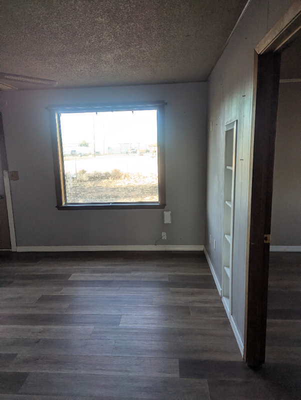 503 W Birch St - Photo 3 of 11