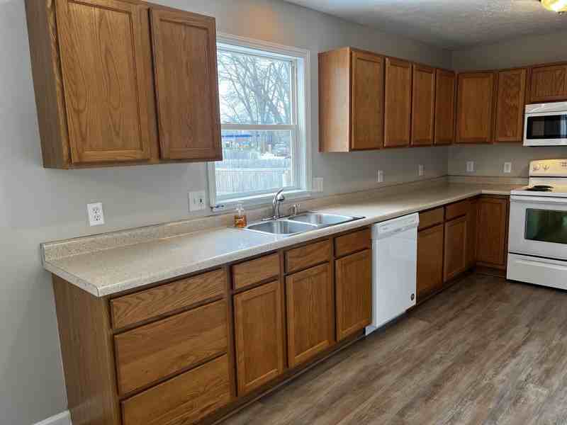 5010 Delray Dr #NONE - Photo 6 of 21