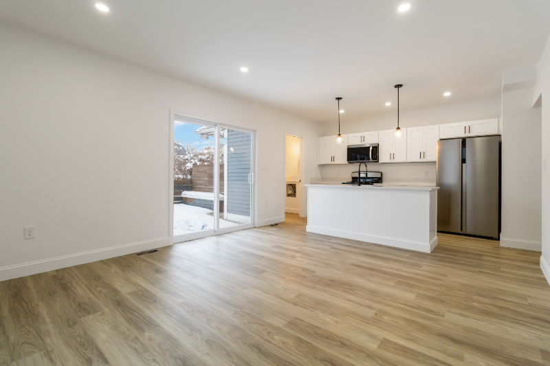 2 Elmwood St #2 - Photo 4 of 21