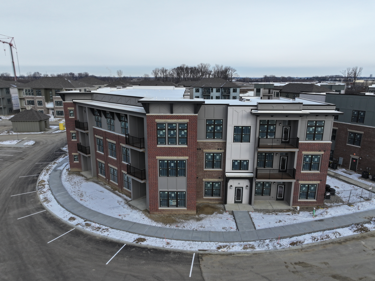 13957 Royal Park Drive - Photo 5 of 12