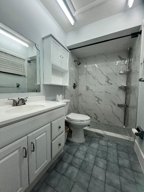 6113 Se Michael Dr - Photo 4 of 8