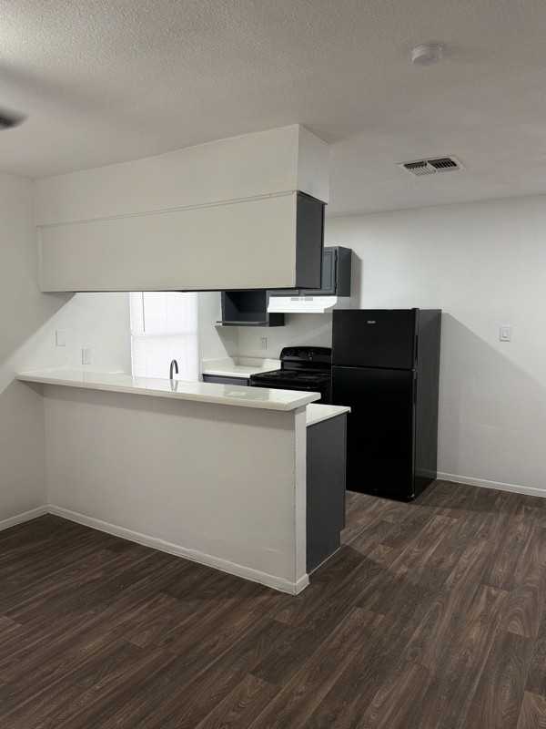 3439 Gateway Dr - Photo 3 of 12