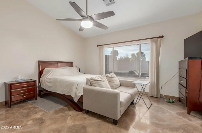 278 E Sagebrush St - Photo 7 of 20