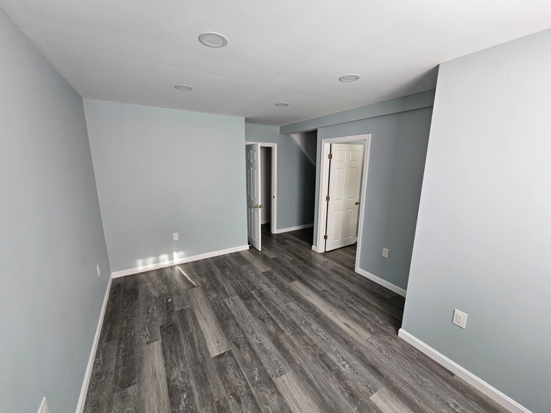 1230 Smyth Rd #2 - Photo 3 of 20