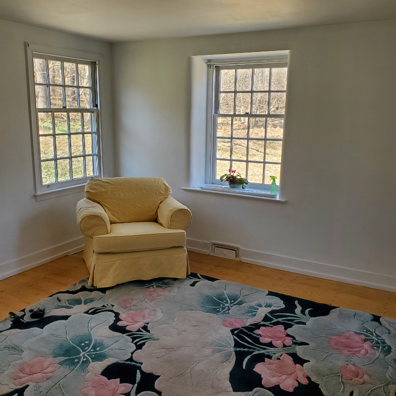 1098 Creek Rd - Photo 4 of 7