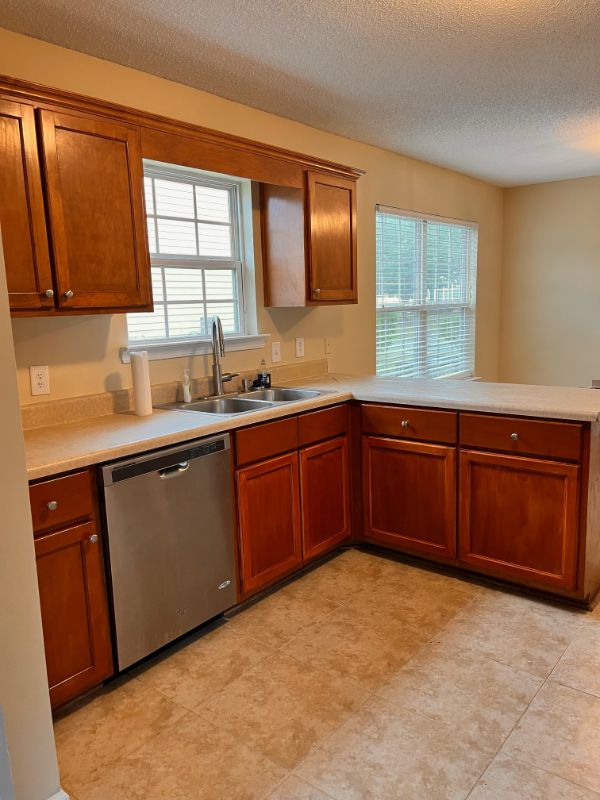 232 Pampas Dr - Photo 7 of 12