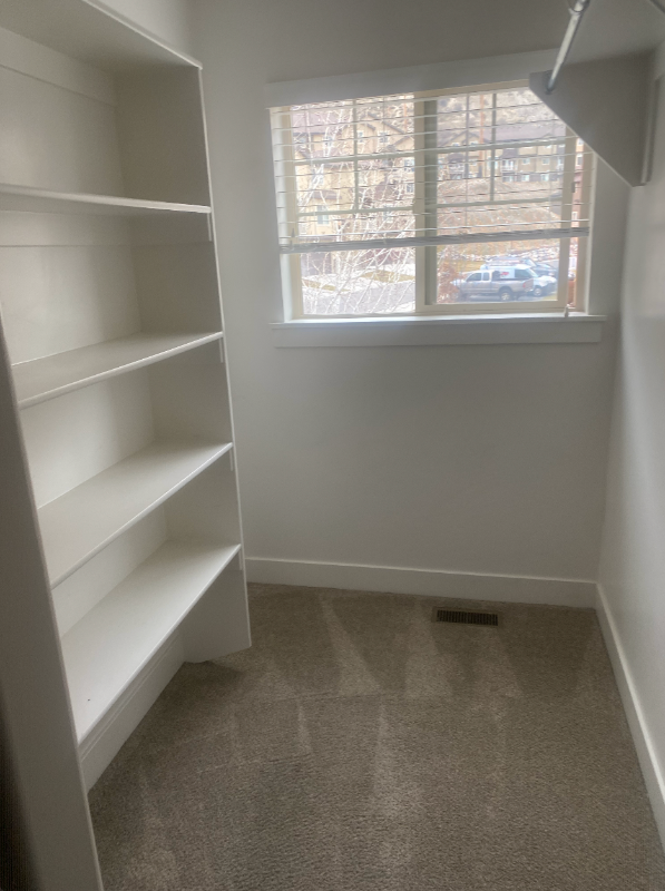 822 S Aspen Way - Photo 2 of 12