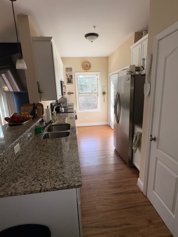 119 Covil Ave - Photo 5 of 9