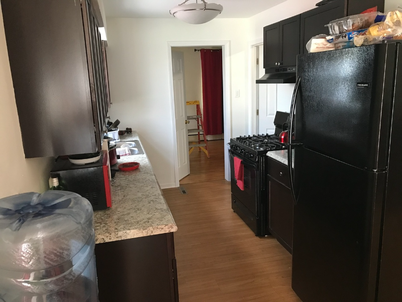 885 Campbell Ave - Photo 3 of 5