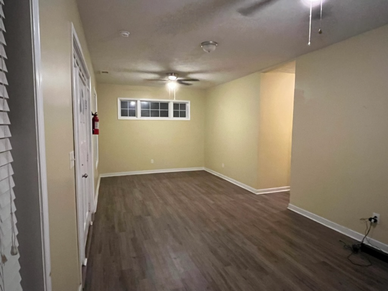 1450 Cypress St - Photo 3 of 16