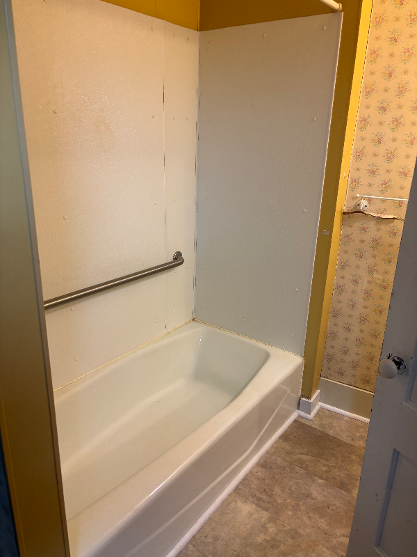 46 Court St #1 - Photo 3 of 8