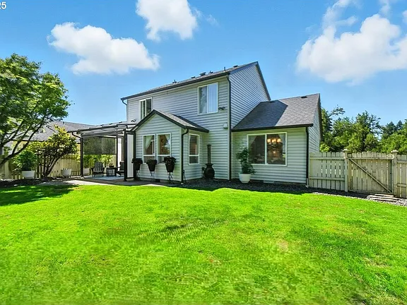 2501 Se 175th Ave - Photo 3 of 19