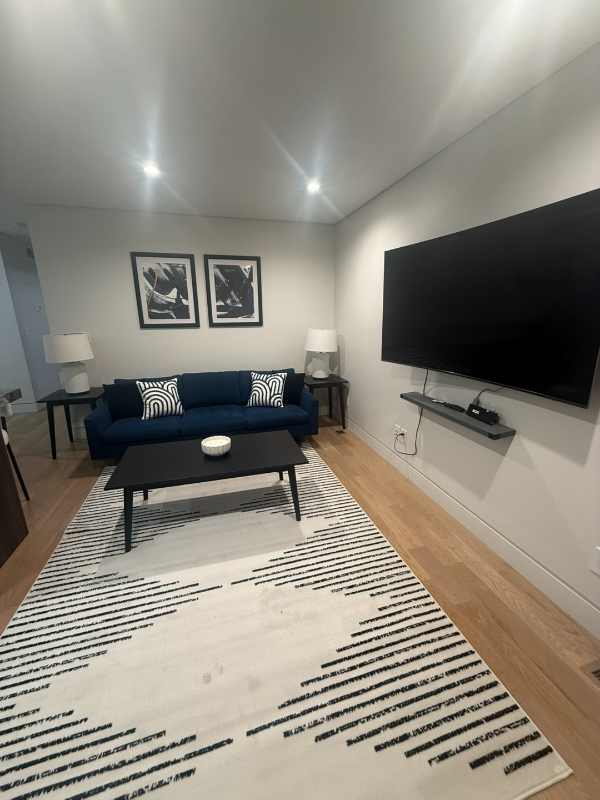 1719 Irving St - Photo 2 of 13