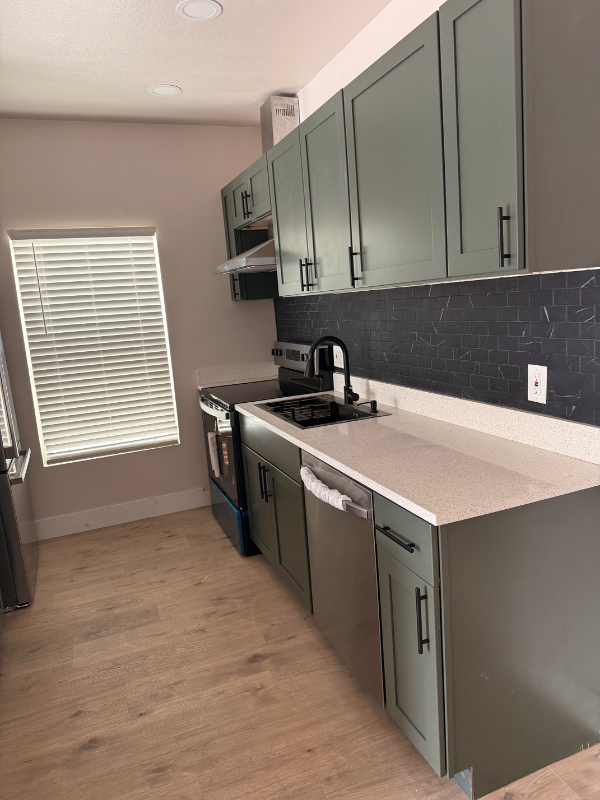 1014 E Mckinley St #1014 - Photo 4 of 12