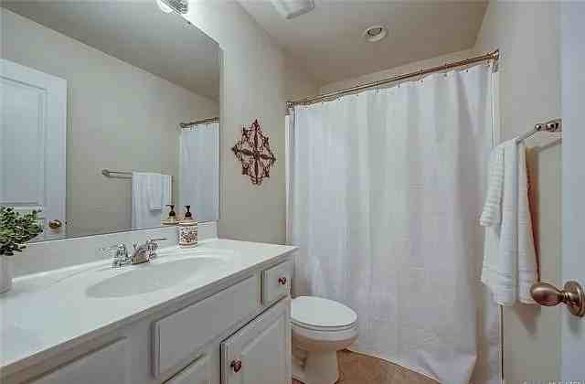 217 Spring Gardens Dr - Photo 6 of 8