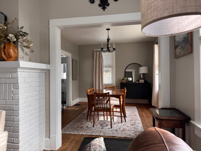 1319 Valley View Ave - Photo 5 of 20