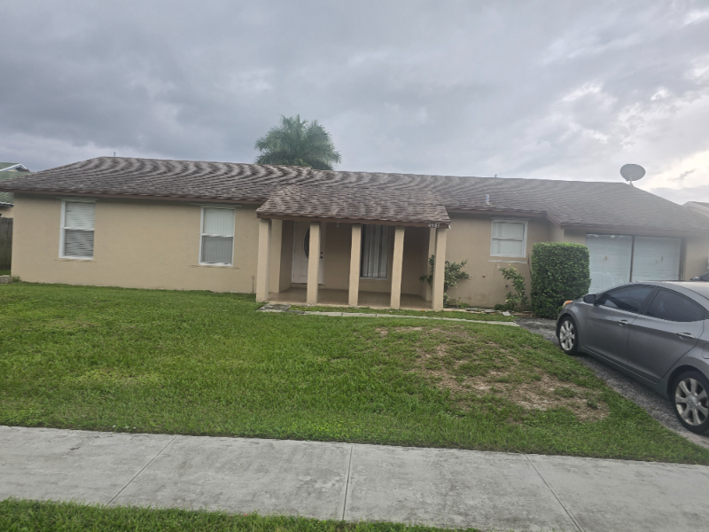 4941 Marbella Rd N - Photo 5 of 5