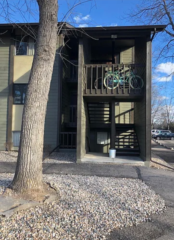 925 Columbia Rd #524