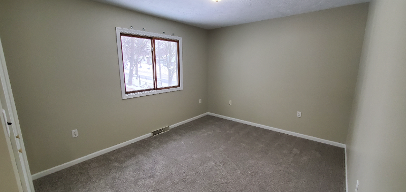 3613 Newcastle Dr Se #B - Photo 6 of 12