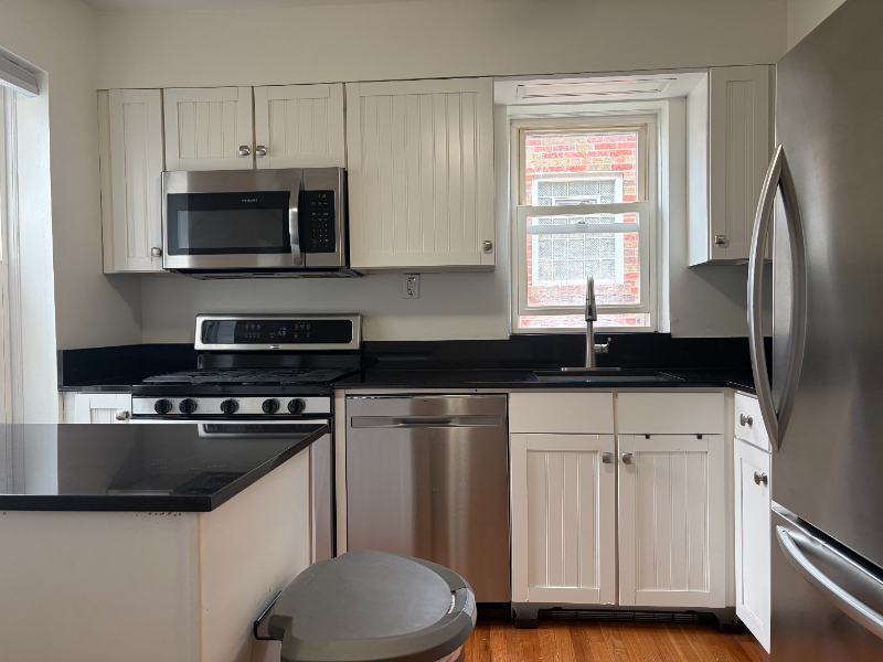 5665 Pernod Ave - Photo 5 of 11