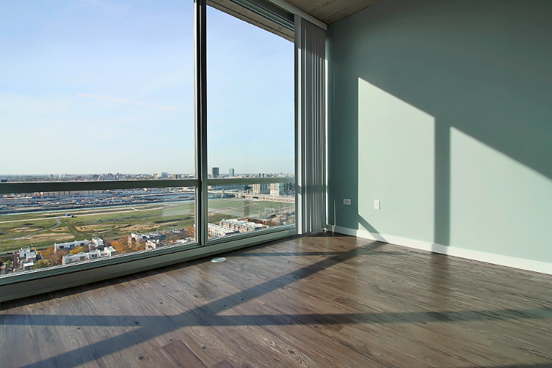 1411 S Wabash Ave - Photo 7 of 16