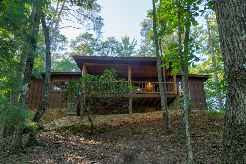 250 Lovell Ln - Photo 3 of 20