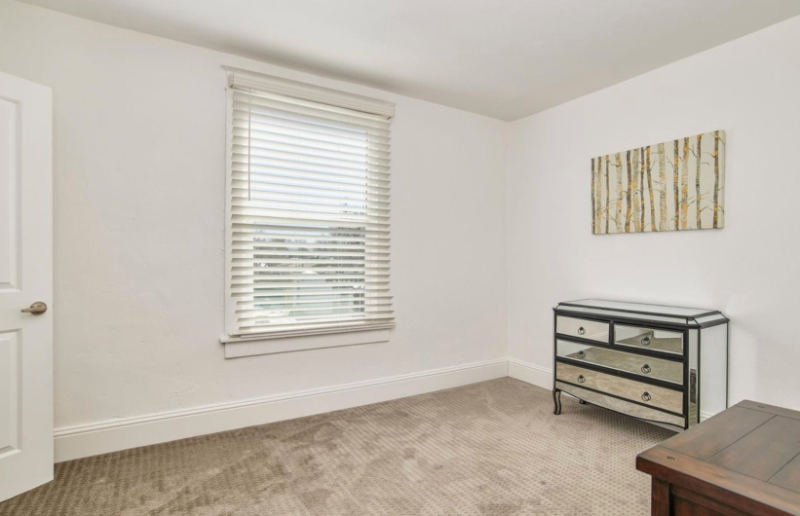 3205 N Josephine St - Photo 6 of 19