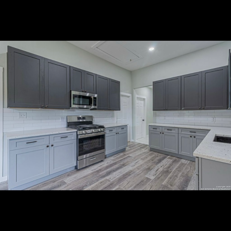 210 N San Jacinto St #2 - Photo 4 of 12