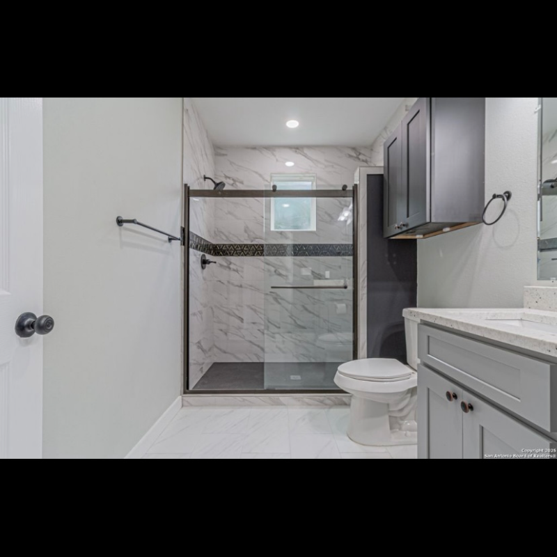 210 N San Jacinto St #2 - Photo 7 of 12