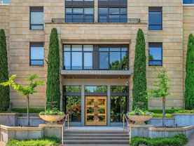 2351 Nw Westover Rd - Photo 1 of 1