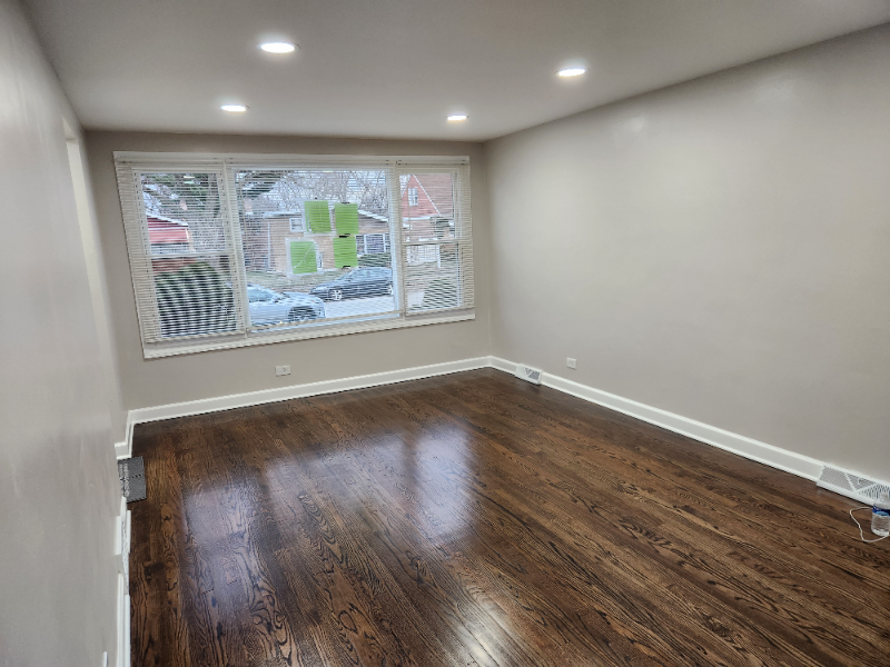 14226 Ingleside Ave - Photo 4 of 13