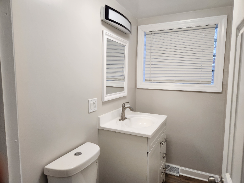 14226 Ingleside Ave - Photo 7 of 13