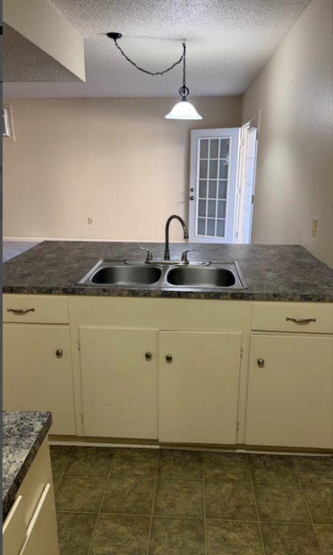 901 Raguet St #1 - Photo 7 of 7