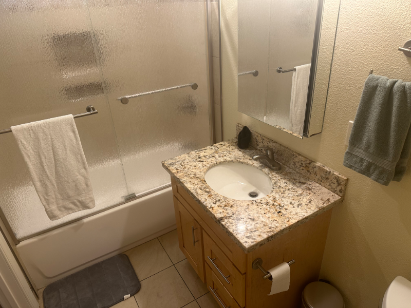 648 Arrowhead Dr - Photo 6 of 9