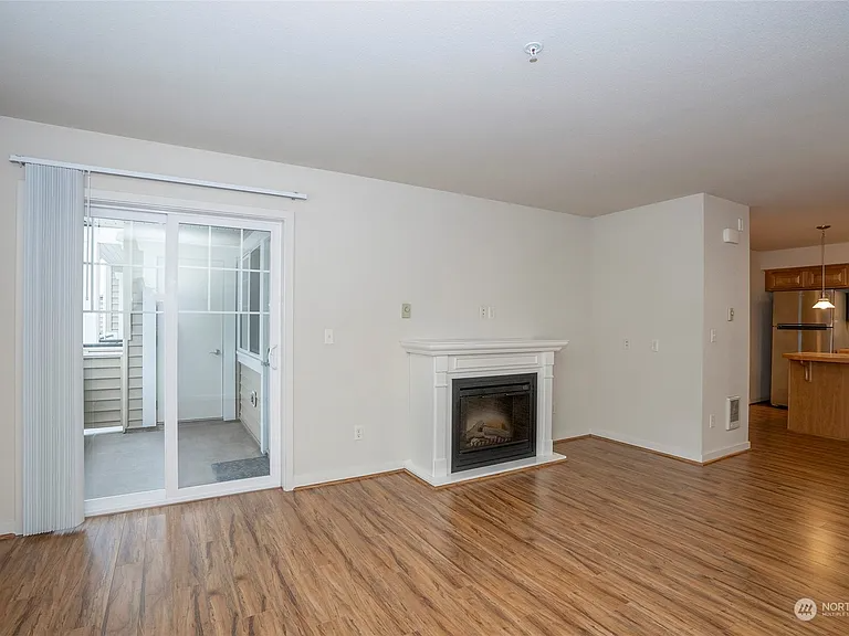 13405 97th Ave E #206 - Photo 3 of 19