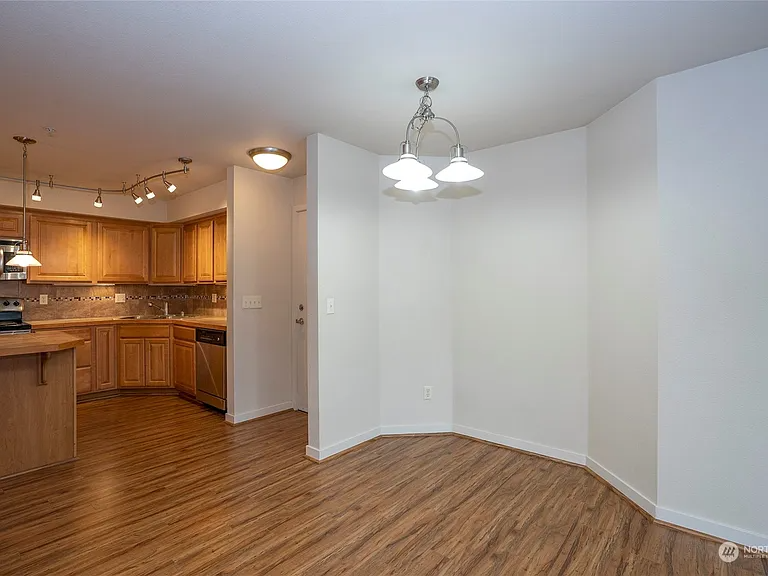 13405 97th Ave E #206 - Photo 6 of 19