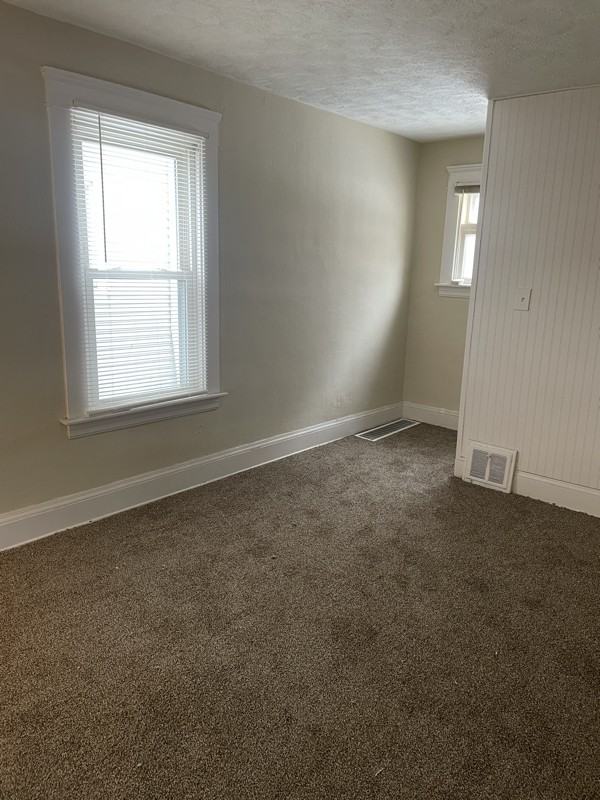 3114 Ruby Ave - Photo 2 of 7