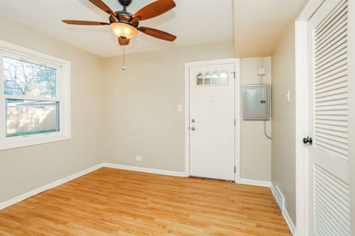 10117 S California Ave - Photo 7 of 8