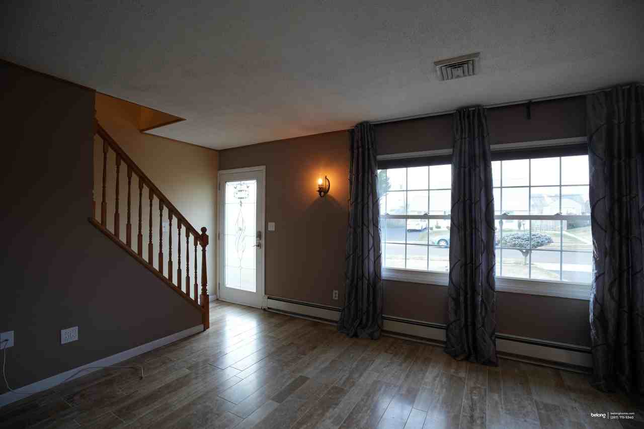 90 Cobalt Ridge Dr E - Photo 5 of 17