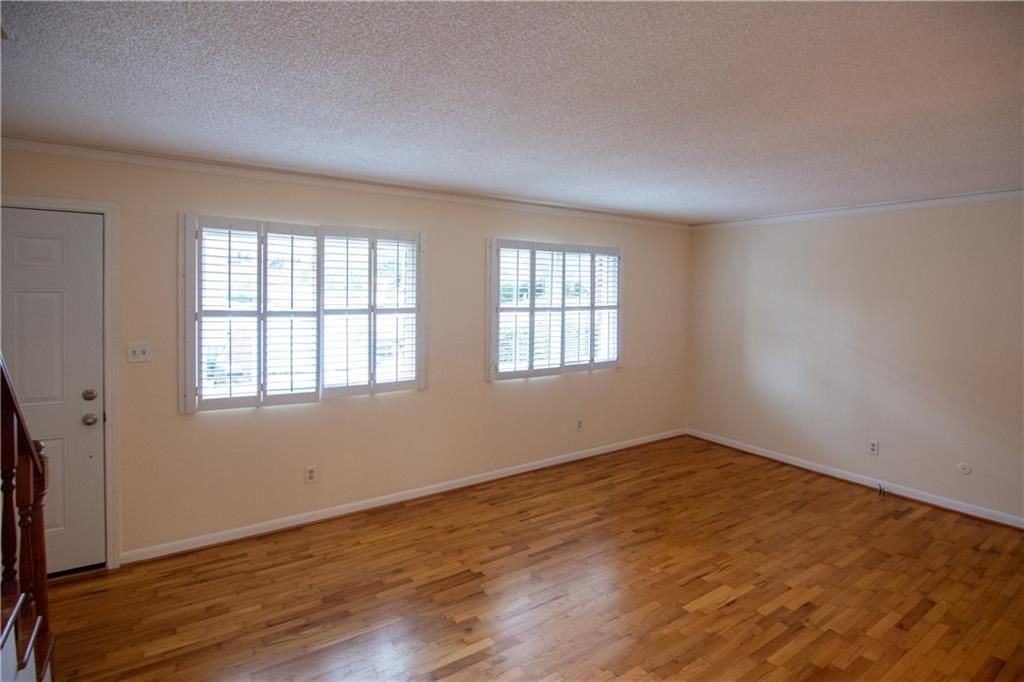 1612 Briarcliff Rd Ne ##7 - Photo 3 of 33