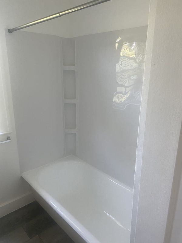 14069 Saratoga St - Photo 3 of 11