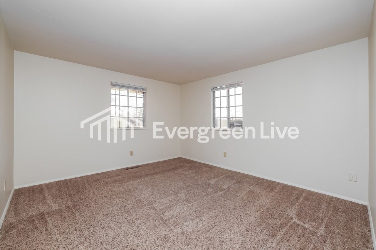 6200 Hemingway Rd - Photo 7 of 15