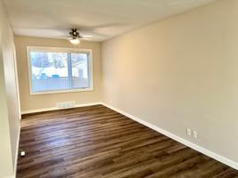 featured image of 2338 22 Ave Sw