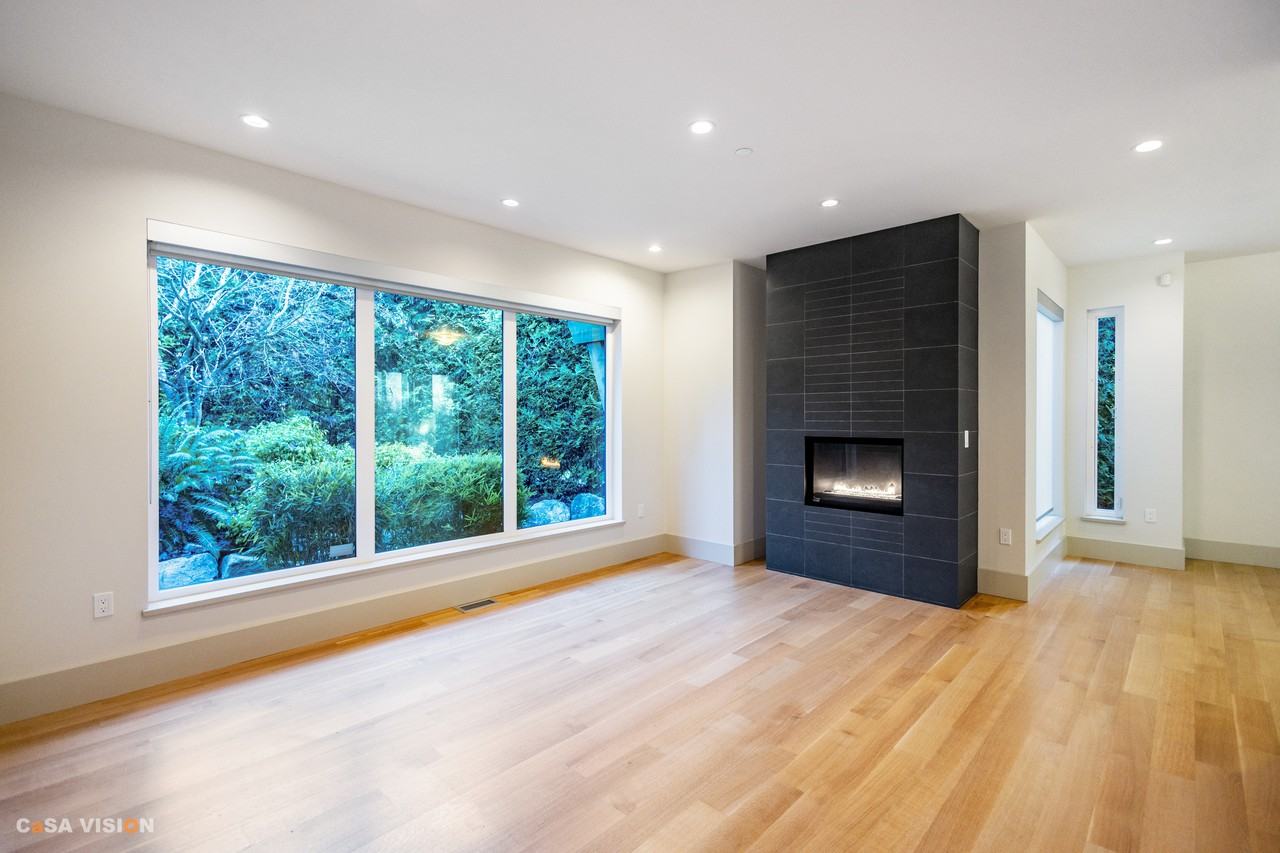 1760 Ottawa Place - Photo 5 of 25