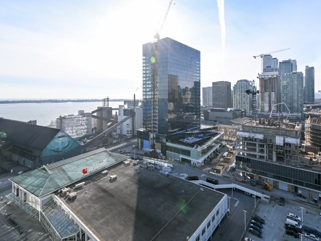 15 Lower Jarvis Street #1609 - Photo 2 of 18