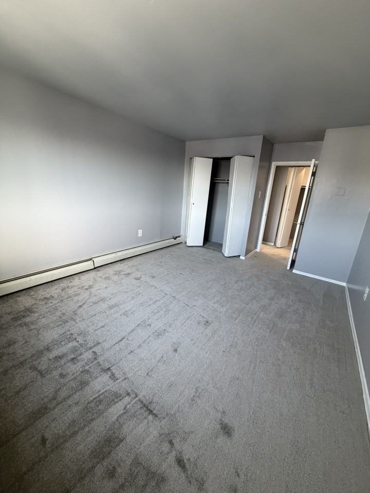 4200 Woodhaven Rd - Photo 5 of 8