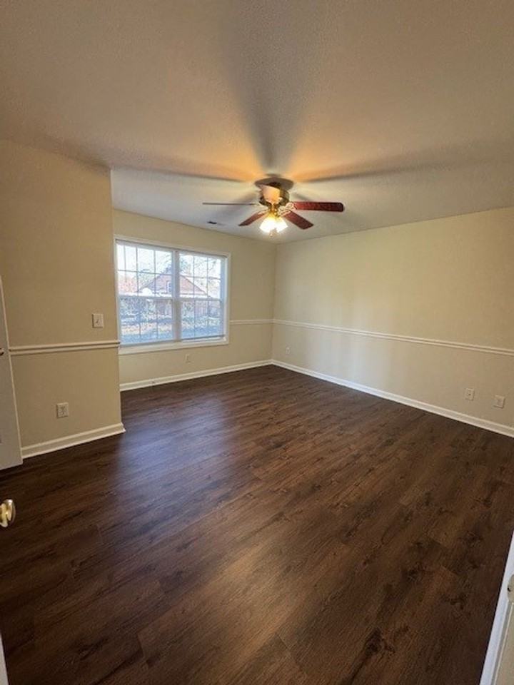 108 Shamrock Ct - Photo 7 of 10